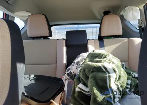 2017 Toyota Rav4 Xle from USA, damaged, VIN 2T3WFREV8HW399474